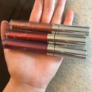 High end lip bundle